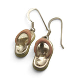 Brocosi.com vintage flip-flop earrings with white and pink enamel detail on silver hooks