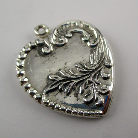 Acanthus Heart Pendant